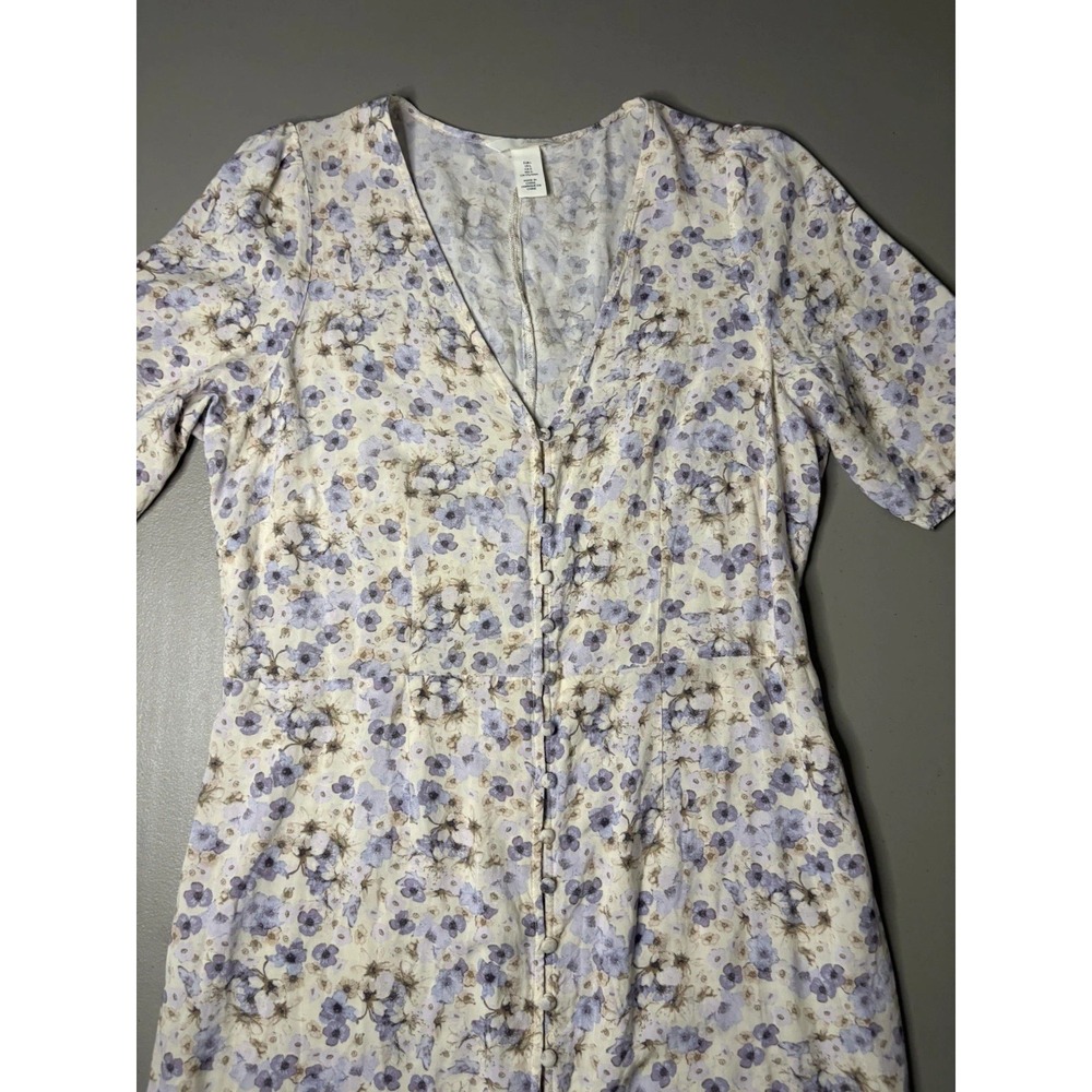 H&M Cottagecore Floral Dress Size Large Lavender Pastel Buttons Flowy Romantic - Picture 8 of 8